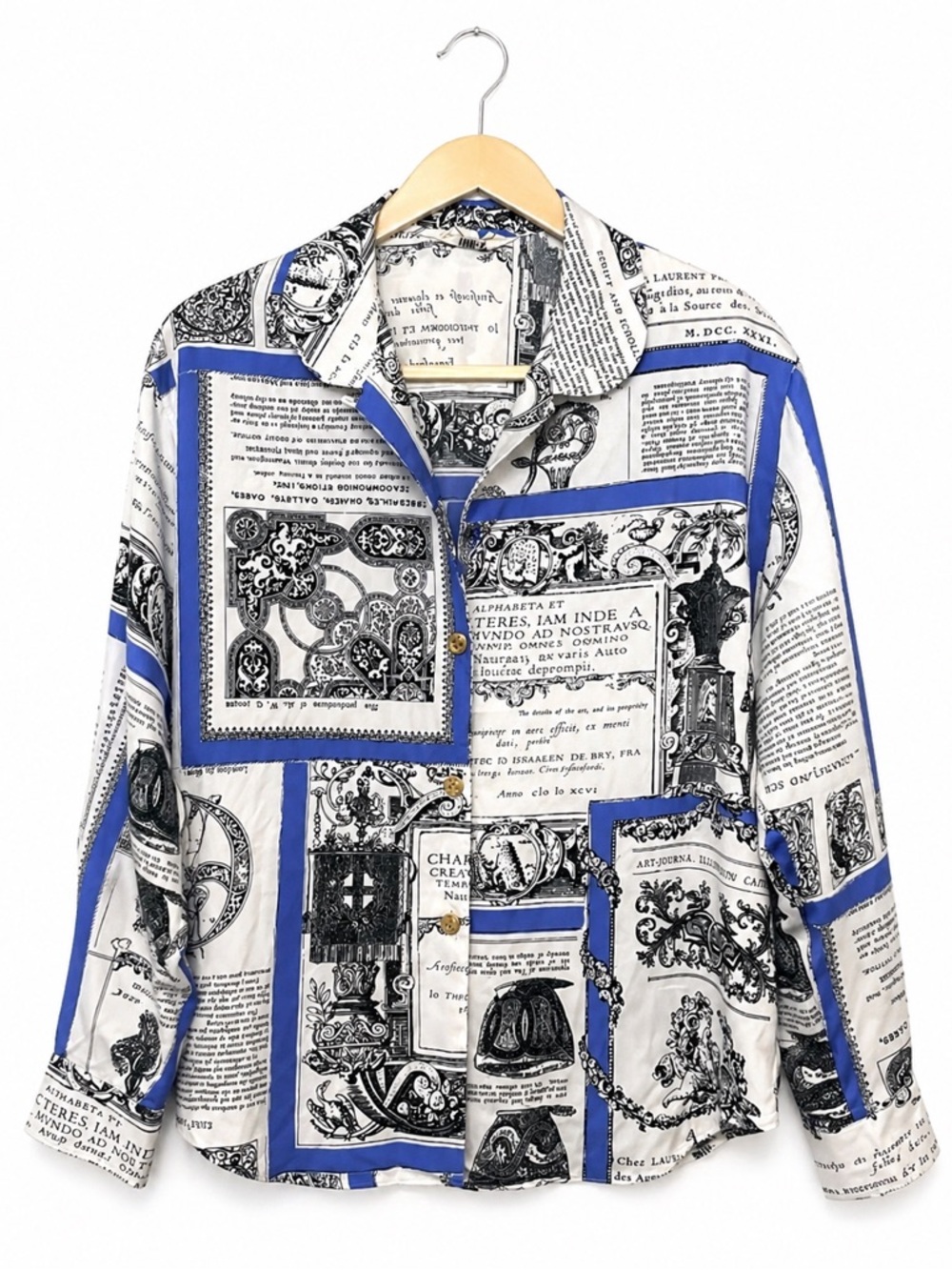 Dias Printed Blouse – Blue & White Baroque / Script Print - Picture 3 of 6